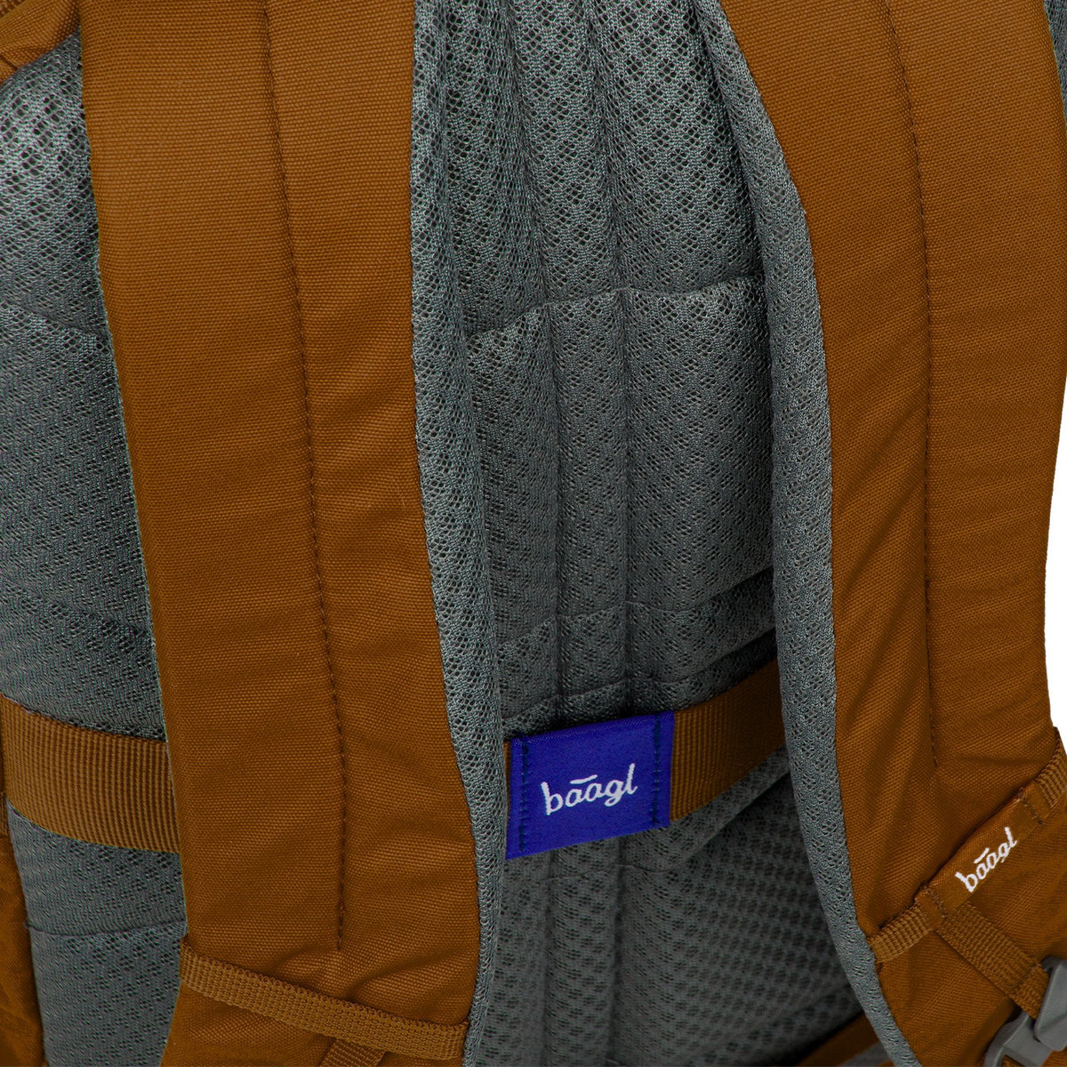 Batoh Dash Max Caramel – detail výrobku