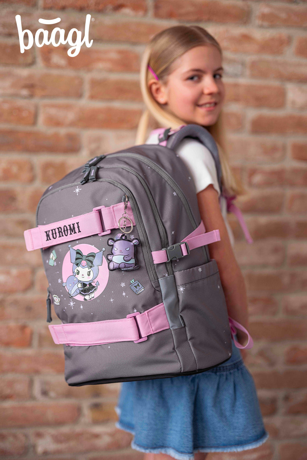 Školní set Skate Kuromi Grey II – při nošení