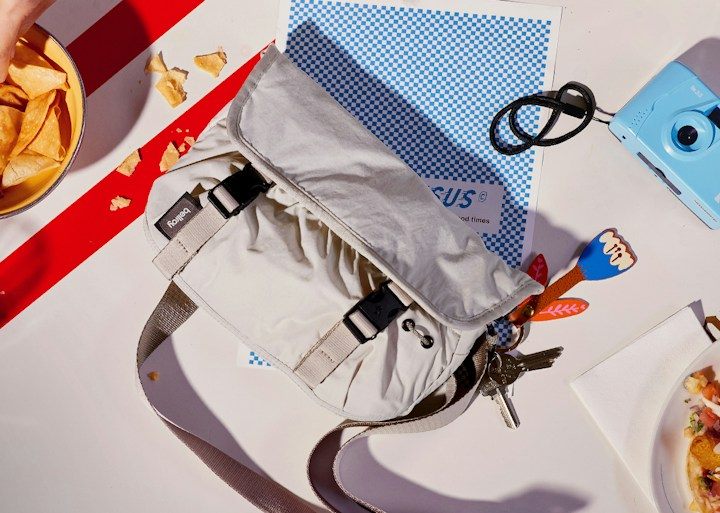 Bellroy Cinch Mini Messenger – Měkká konstrukce pro každý den