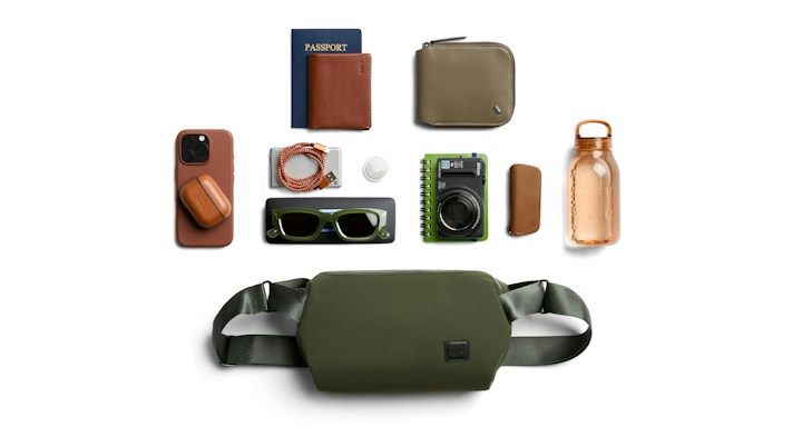 Bellroy Classic Sling 5 – příklad uložených věcí