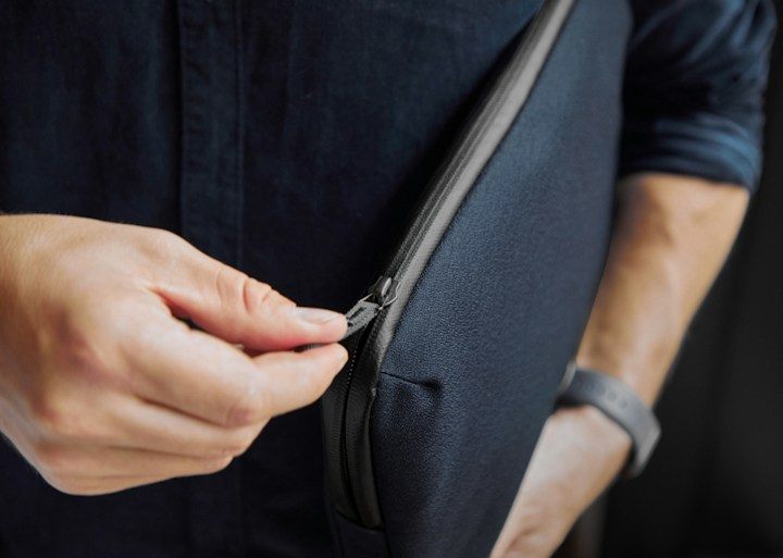 Bellroy Laptop Caddy 16 – Obal uzavřený kolem techniky