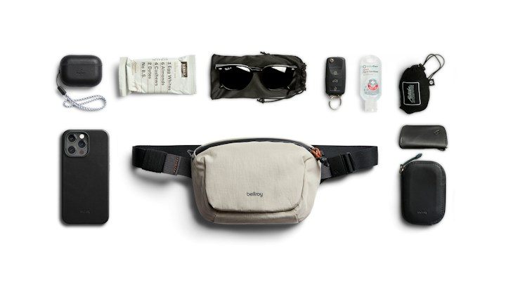 Bellroy Lite Belt Bag – příklad uložených věcí