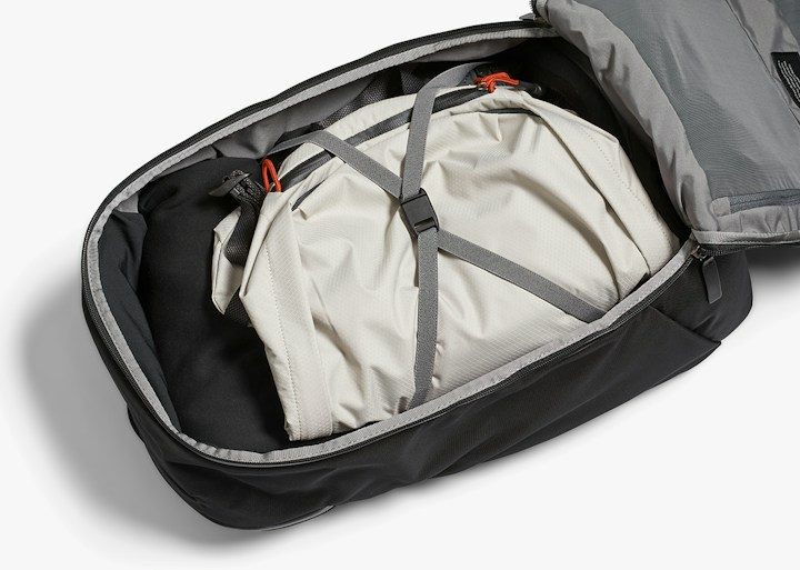 Bellroy Lite Daypack – Srolujete, pak znovu rozbalíte