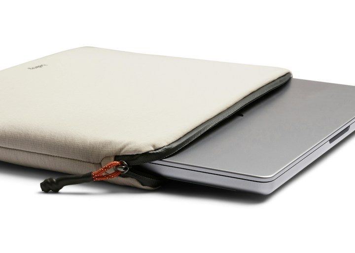Bellroy Lite Laptop Sleeve 14 – Dvě hustoty pěny