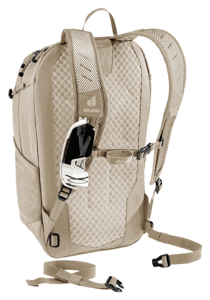 Deuter Speed Lite 21 – Věci rozdělené uvnitř i zvenčí