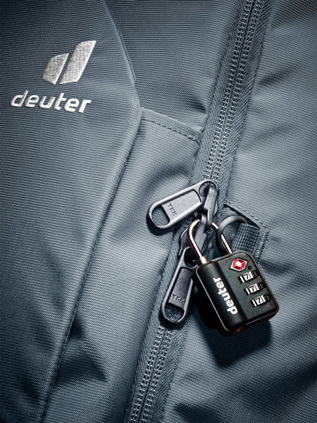 Deuter Access Pro 60 SL – Hlavní zip připravený na zámek