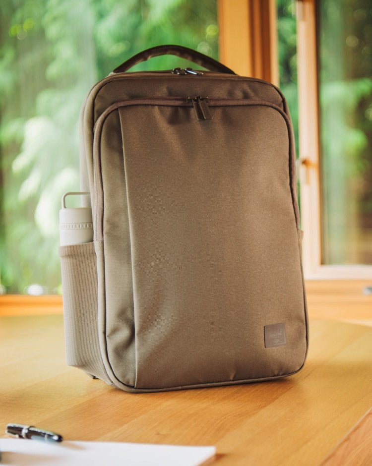 Herschel Kaslo Daypack Tech – fotografie modelu