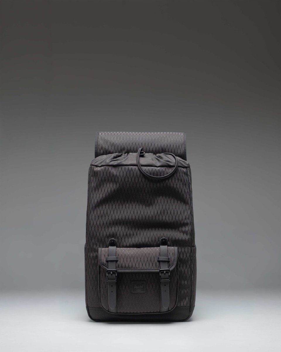 Herschel Little America Mid-Volume – pohled 4