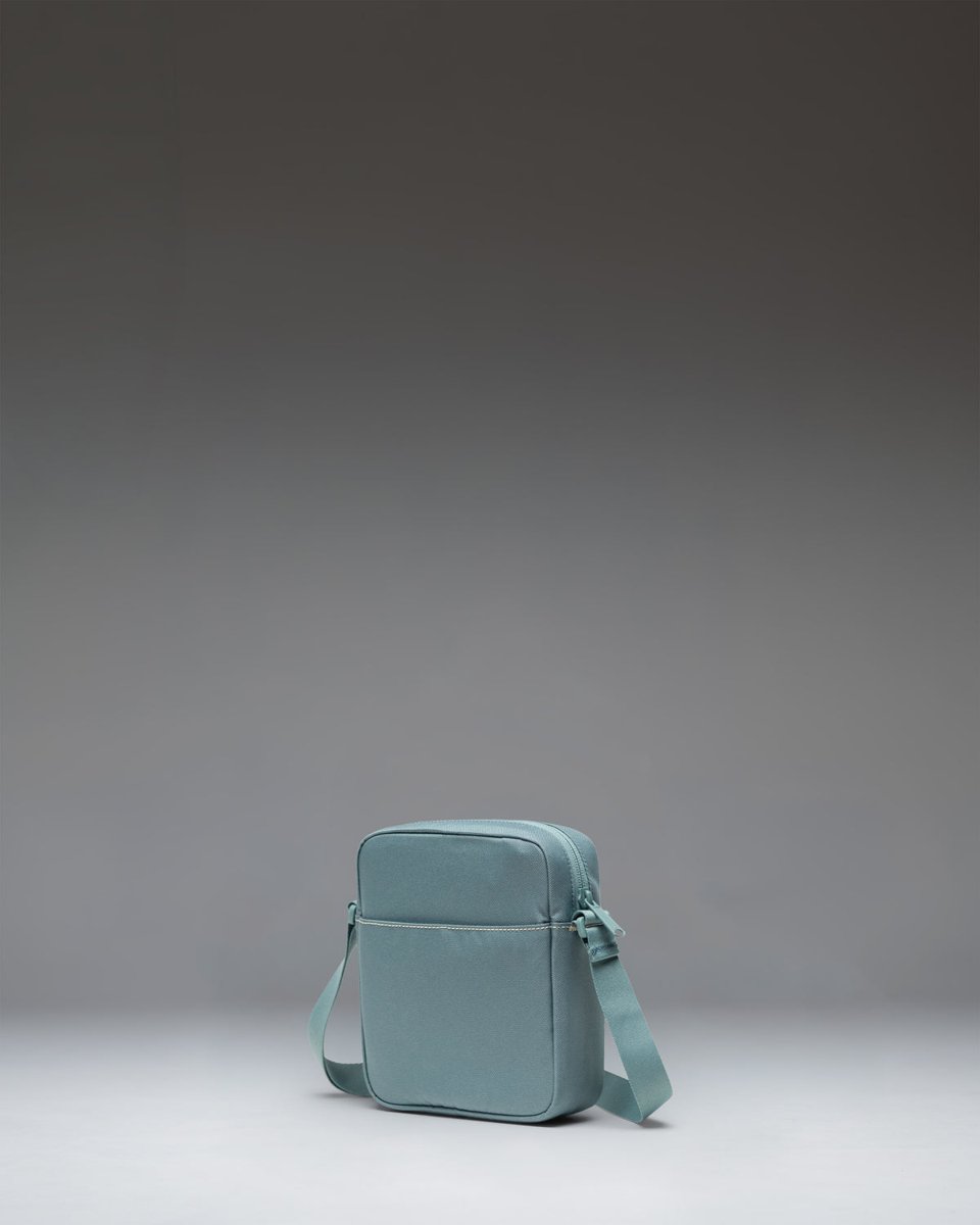 Herschel Heritage Crossbody – pohled 3