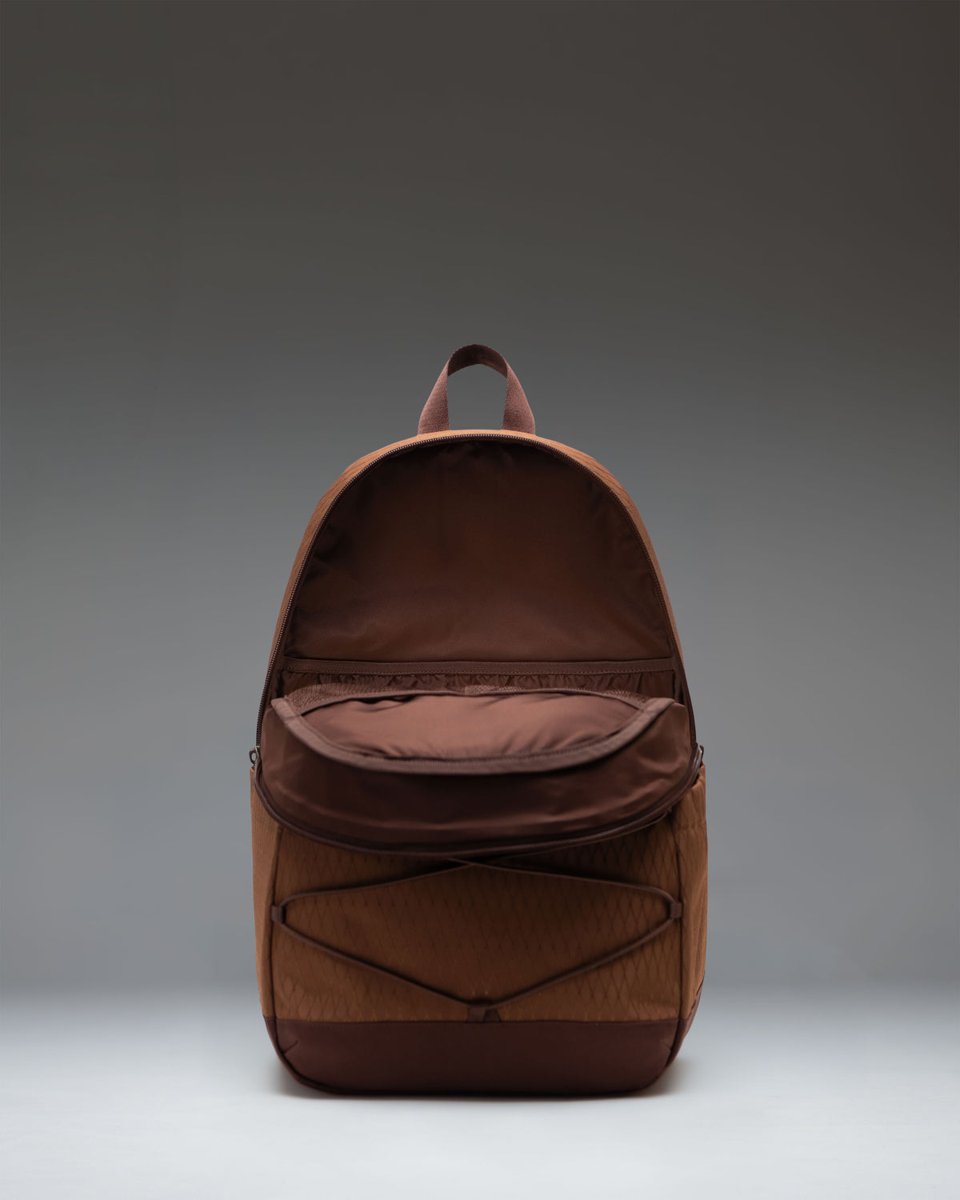 Herschel Kingston – pohled 4