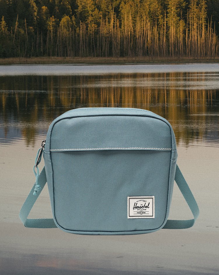 Herschel Classic Crossbody – fotografie modelu
