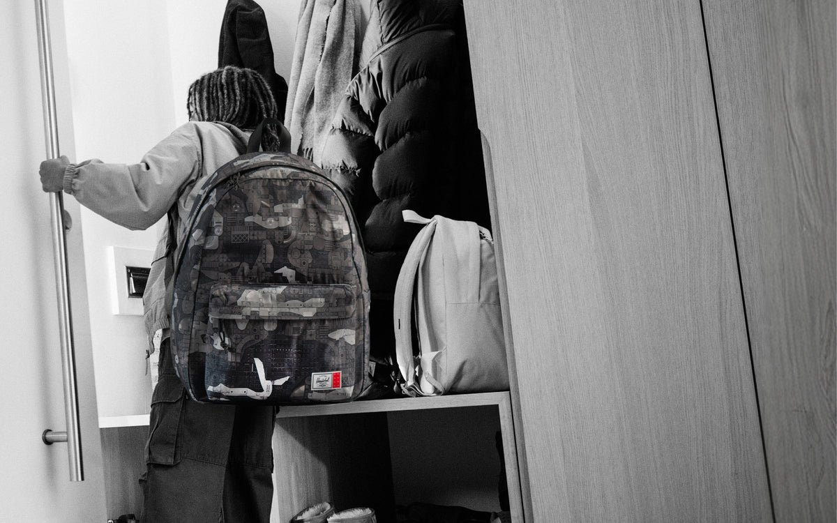Herschel LEGO® Classic XL – pohled 2