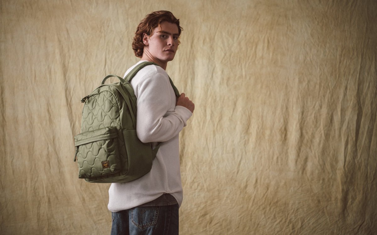 Herschel Classic XL Quilted Capsule – pohled 2