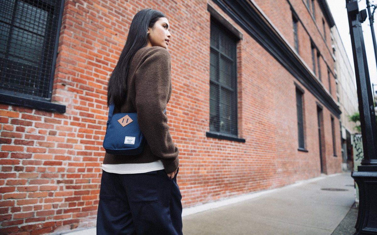 Herschel Heritage Crossbody – pohled 2