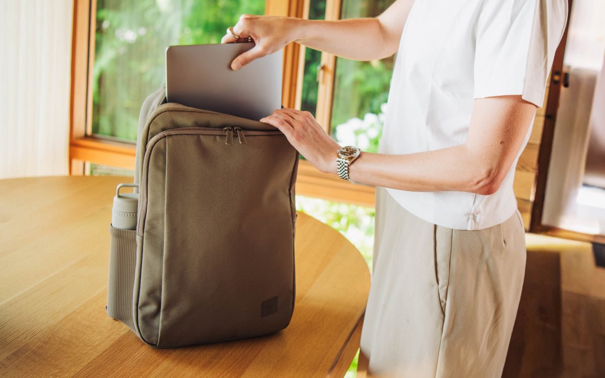 Herschel Kaslo Backpack Tech – pohled 2