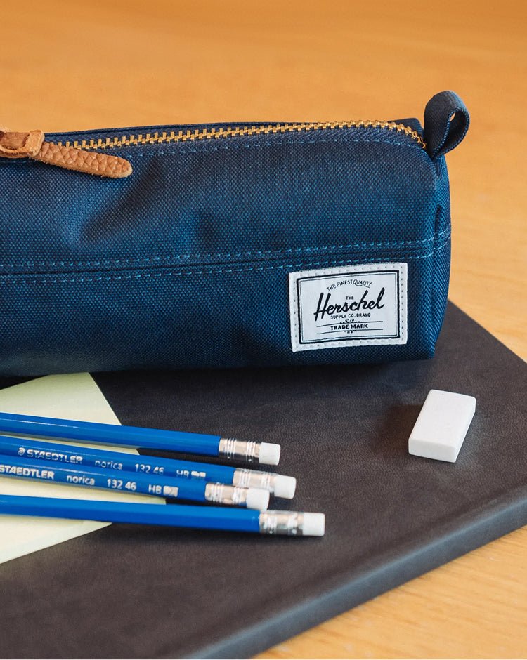 Herschel Settlement Pencil Case – fotografie modelu