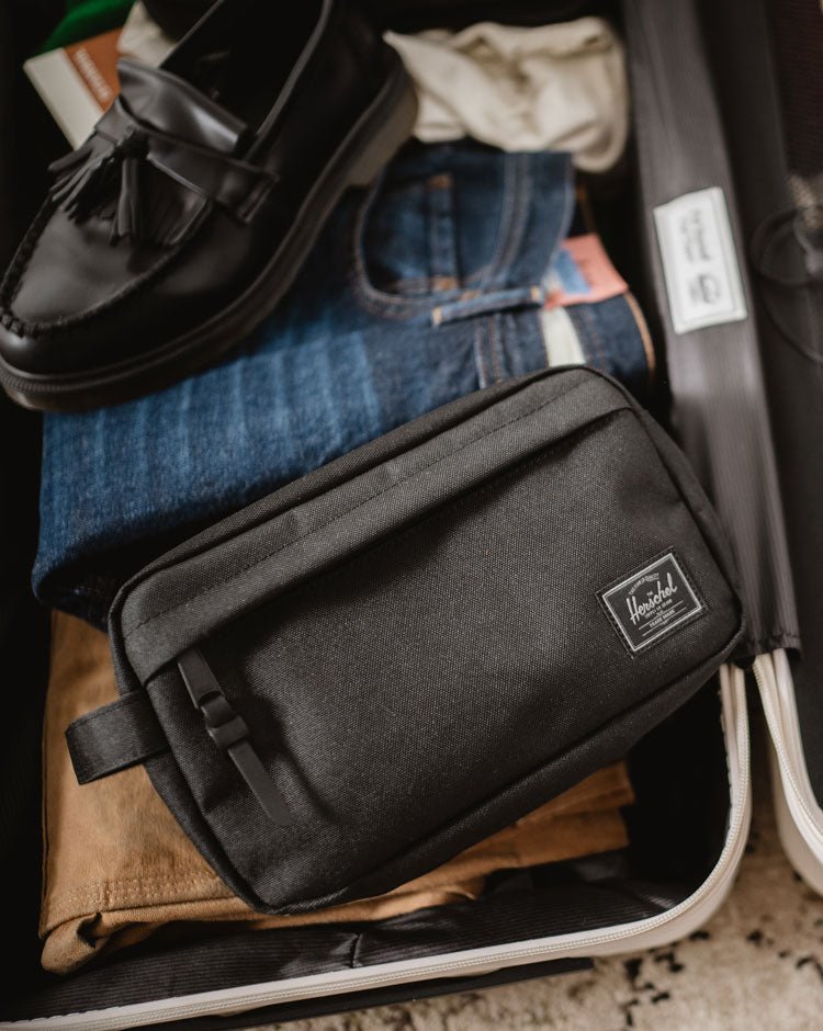 Herschel Chapter Travel Kit – fotografie modelu