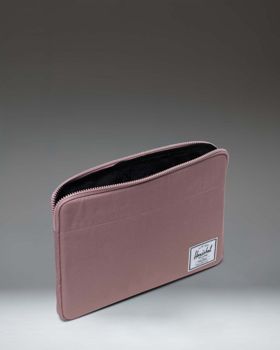 Herschel Anchor Sleeve 15–16″ – pohled 3