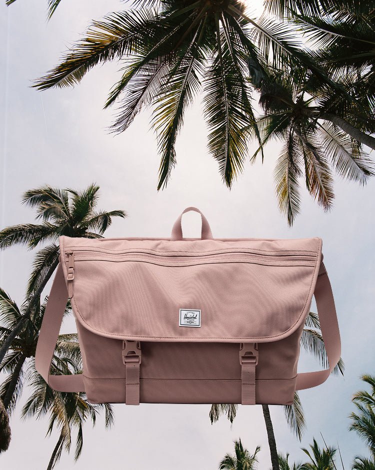 Herschel Cove Messenger – fotografie modelu