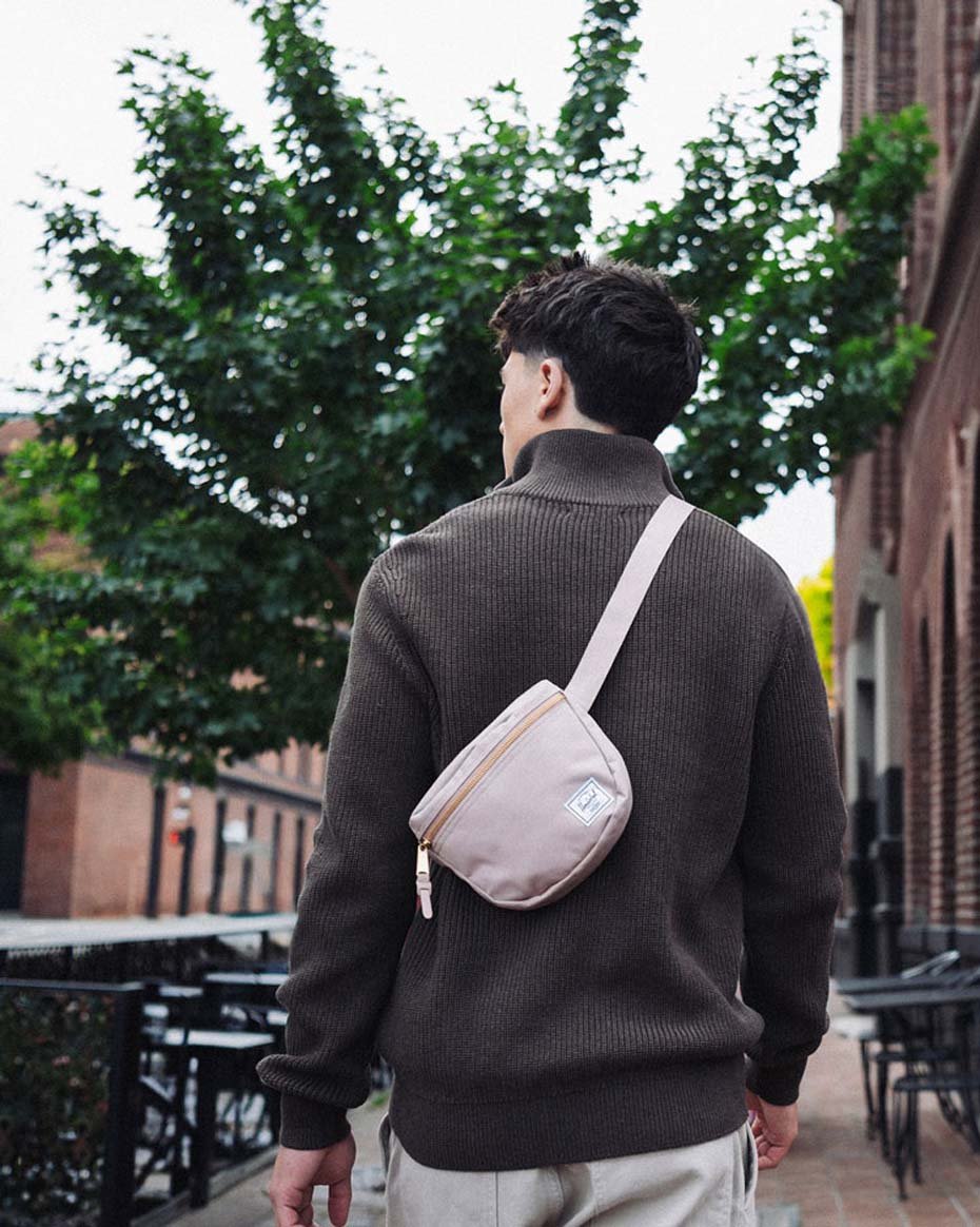 Herschel Settlement Hip Pack – fotografie modelu