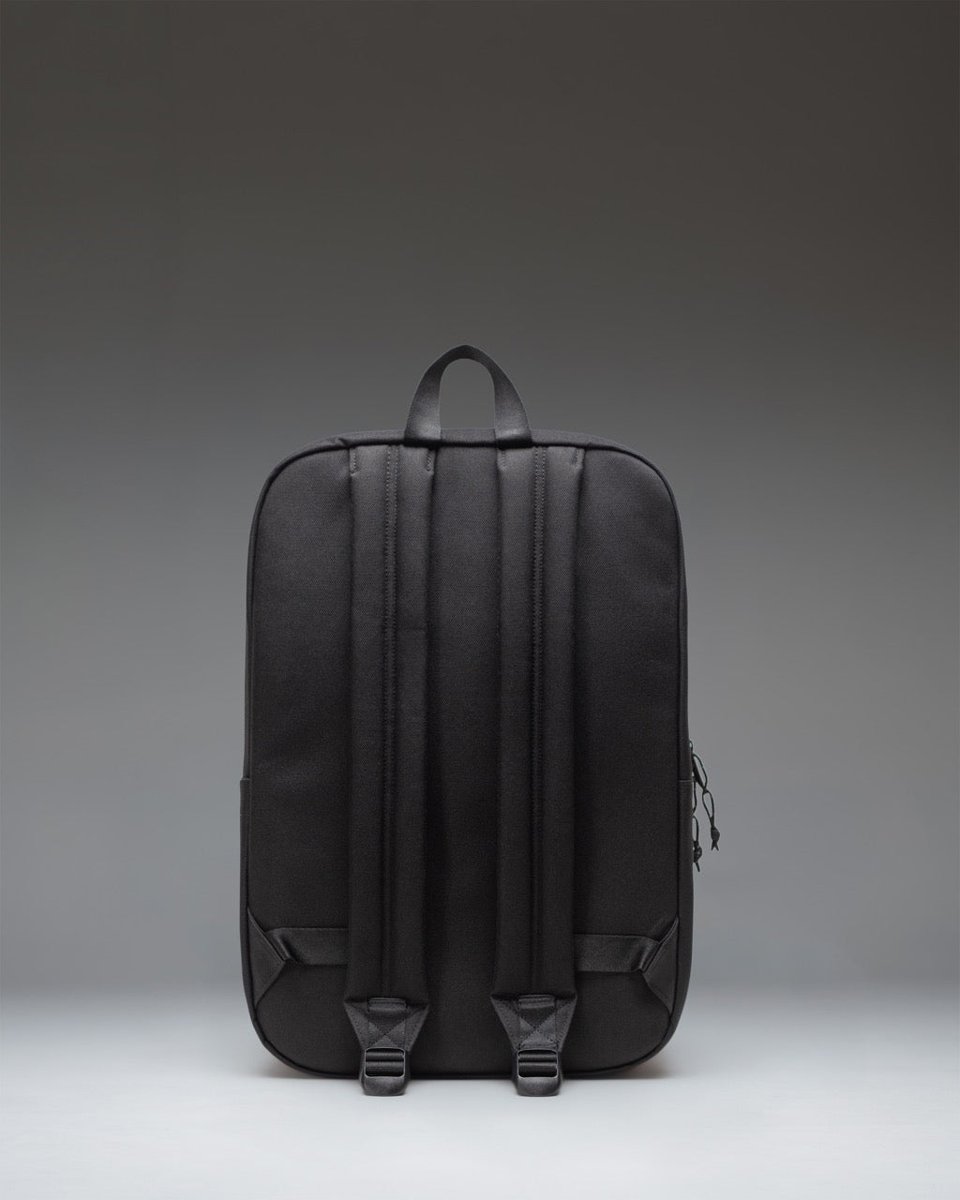 Herschel Wesbrook – pohled 3