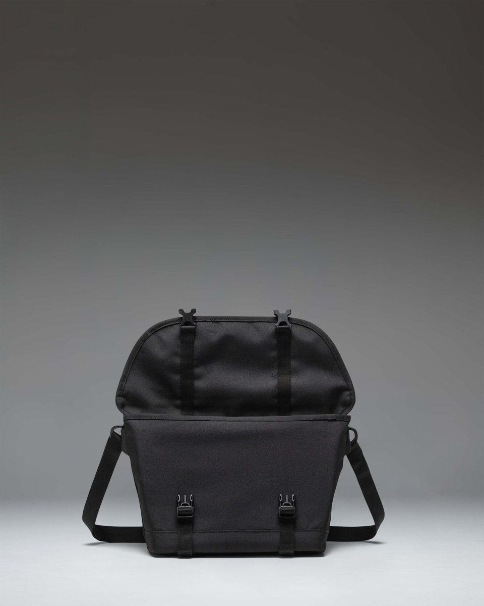 Herschel Cove Messenger Small – pohled 4