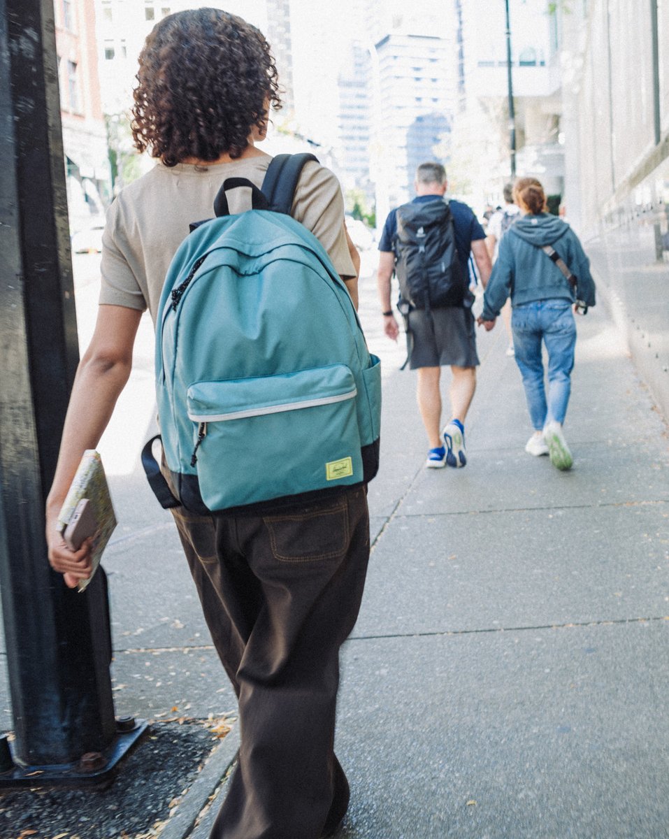 Herschel Classic XL Nylon – fotografie modelu