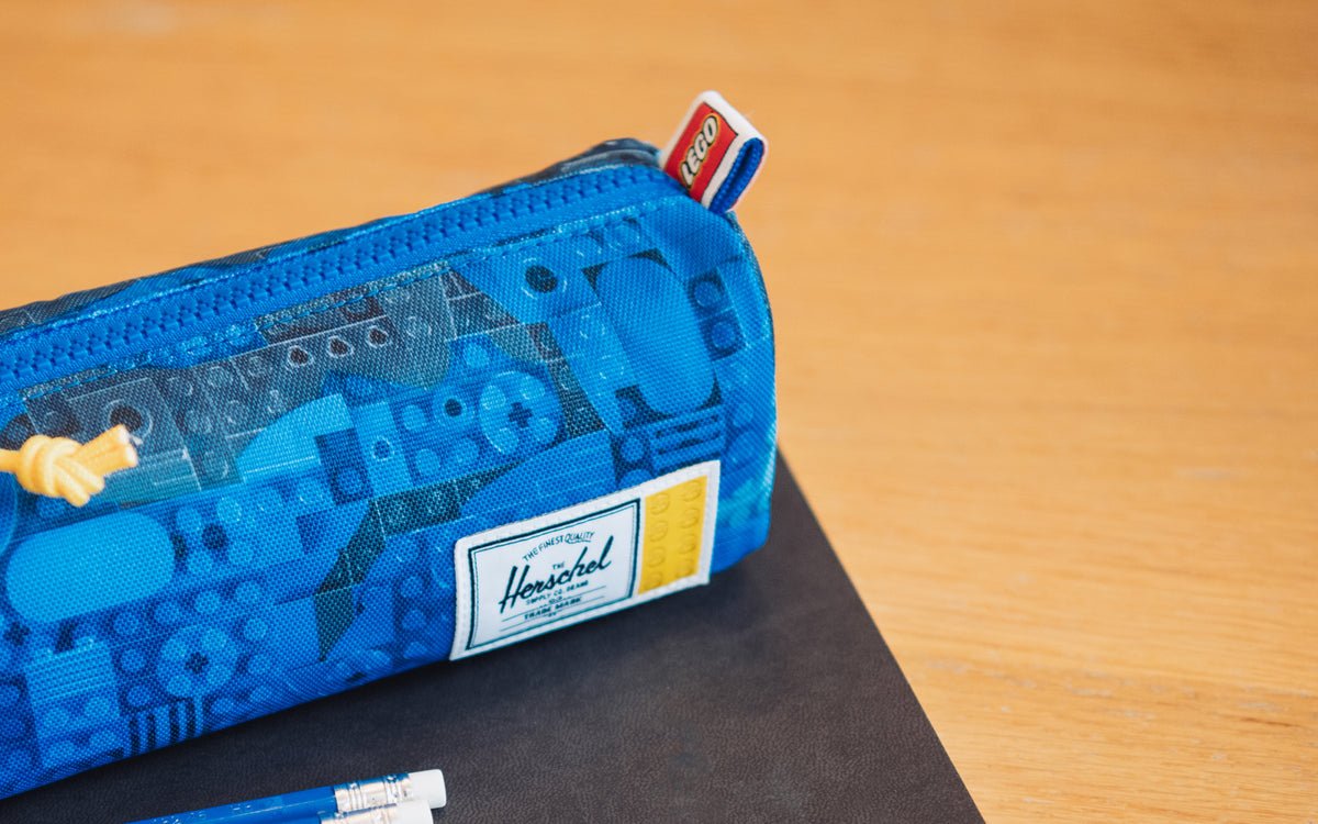 Herschel LEGO® Settlement Pencil Case Little Herschel – pohled 2