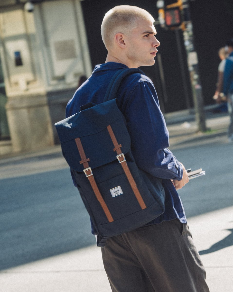 Herschel Retreat – fotografie modelu