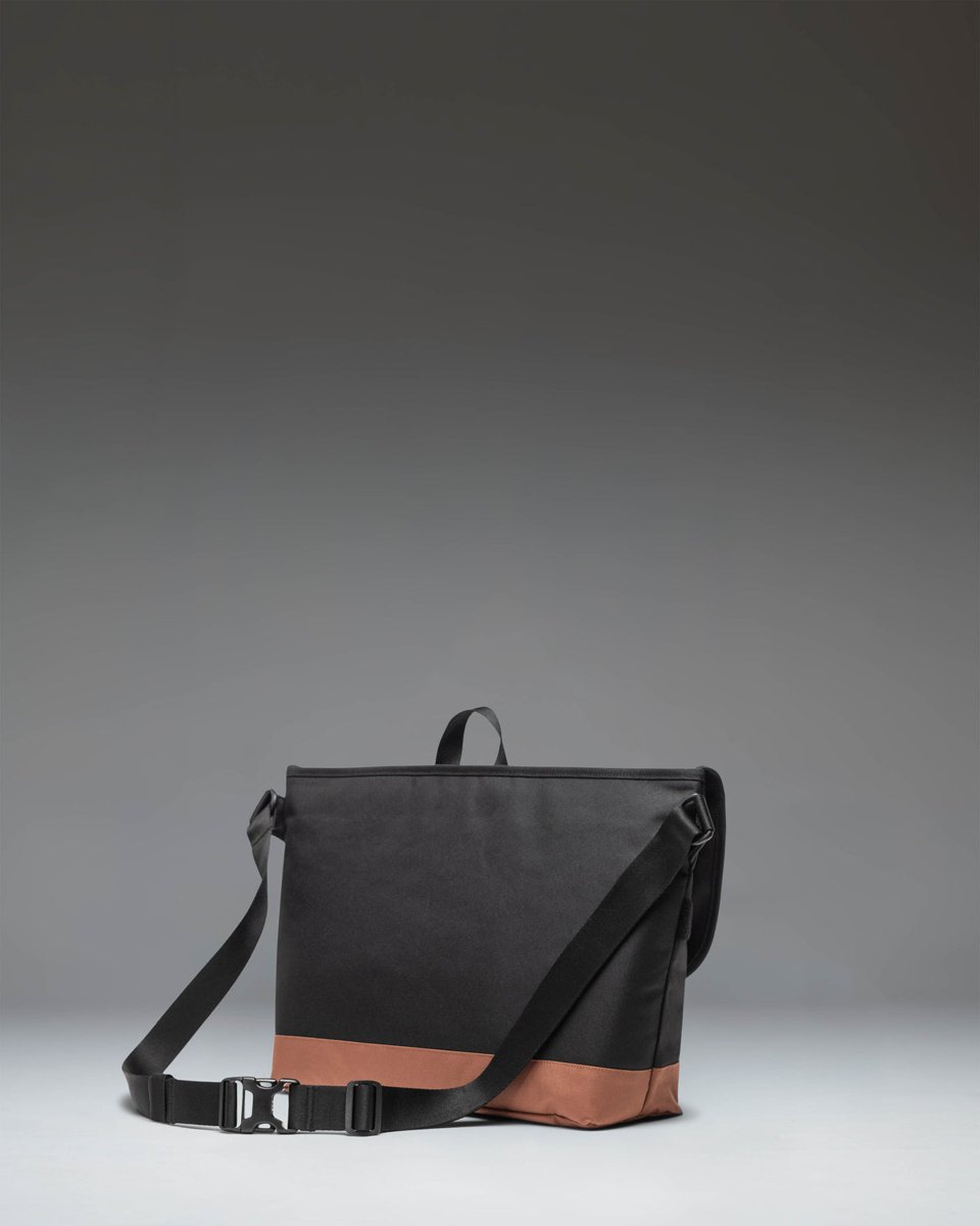Herschel Cove Messenger – pohled 3