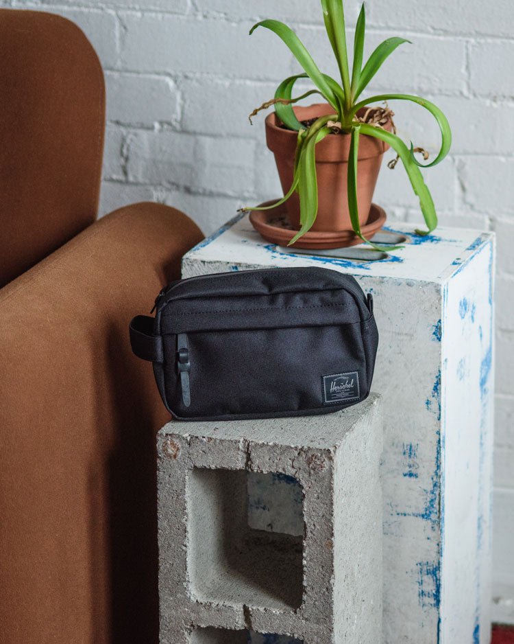 Herschel Chapter Small Travel Kit – fotografie modelu