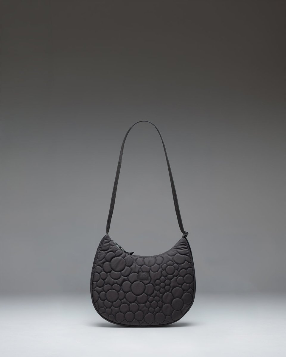 Herschel Yara Quilted Capsule Shoulder Bag – produktový pohled