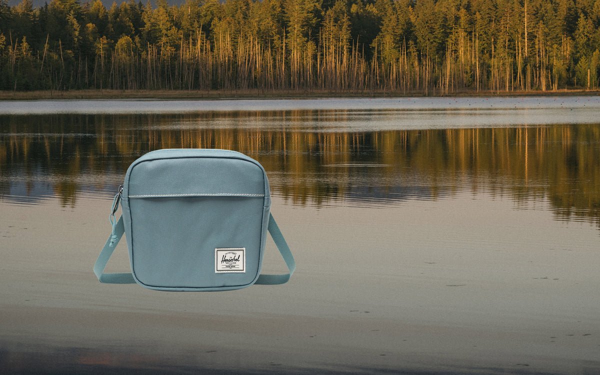 Herschel Classic Crossbody – pohled 2