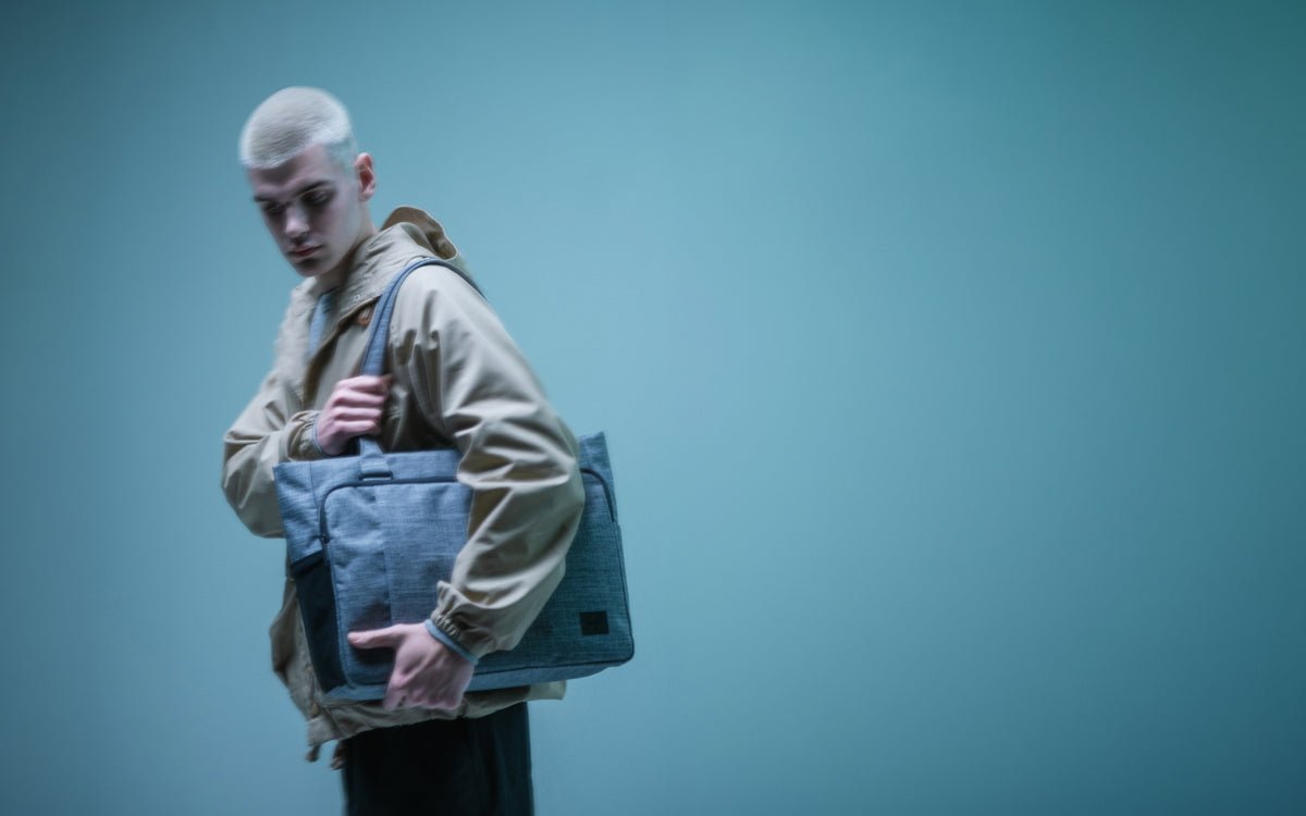Herschel Kaslo Tote Tech – pohled 2