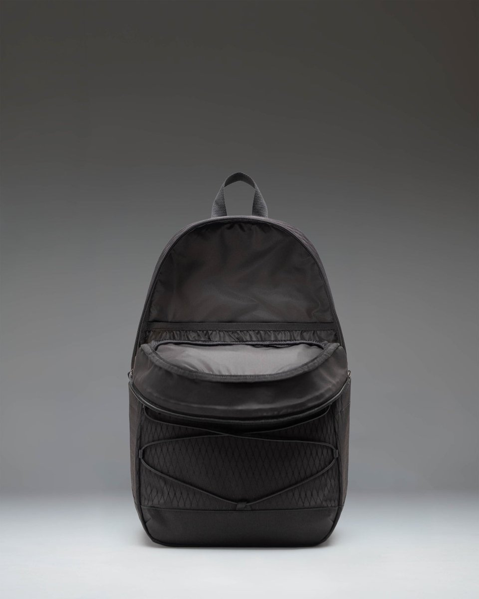 Herschel Kingston – pohled 4