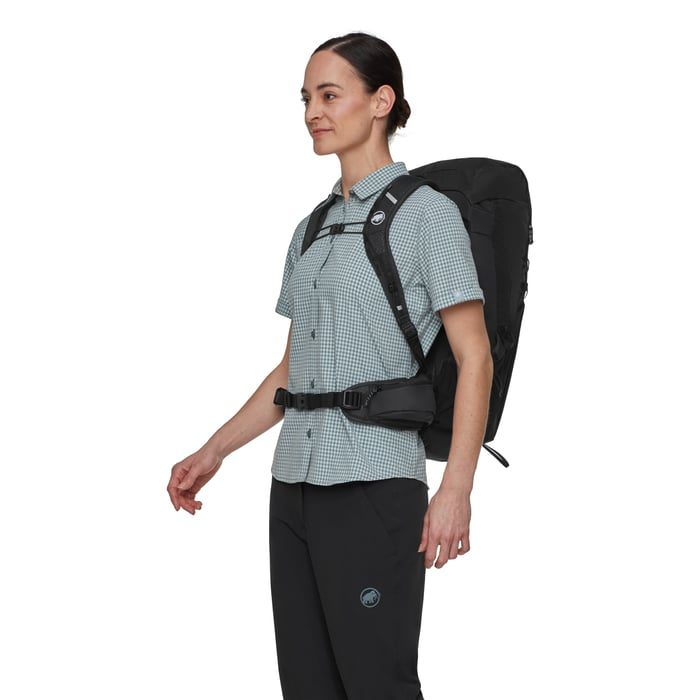 Mammut Ducan 26 Women – Pití v boční kapse nebo z hydrovaku