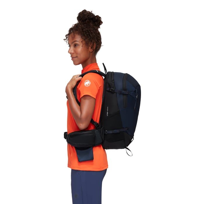 Mammut Lithium 20 Women – Telefon dostupný u boku