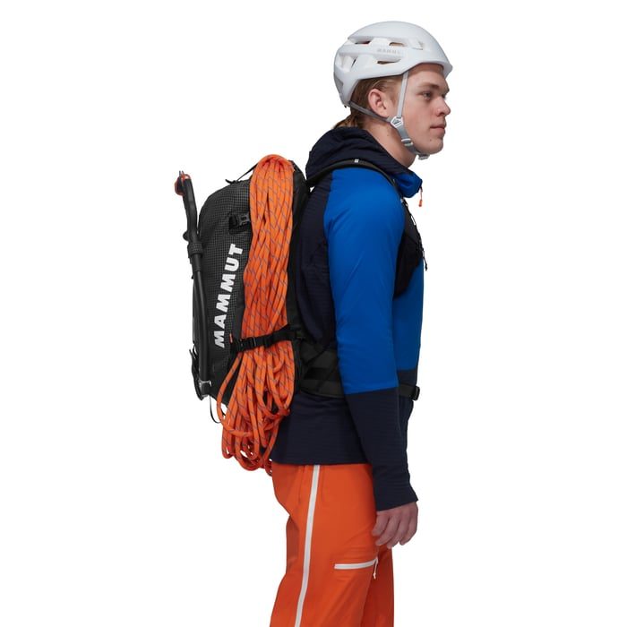Mammut Trion 28 – Boční vstup bez rozbalení shora