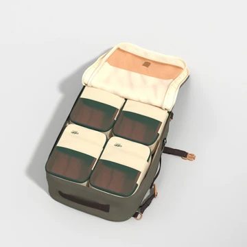 Clamshell otevírání CabinZero Classic Plus 42L