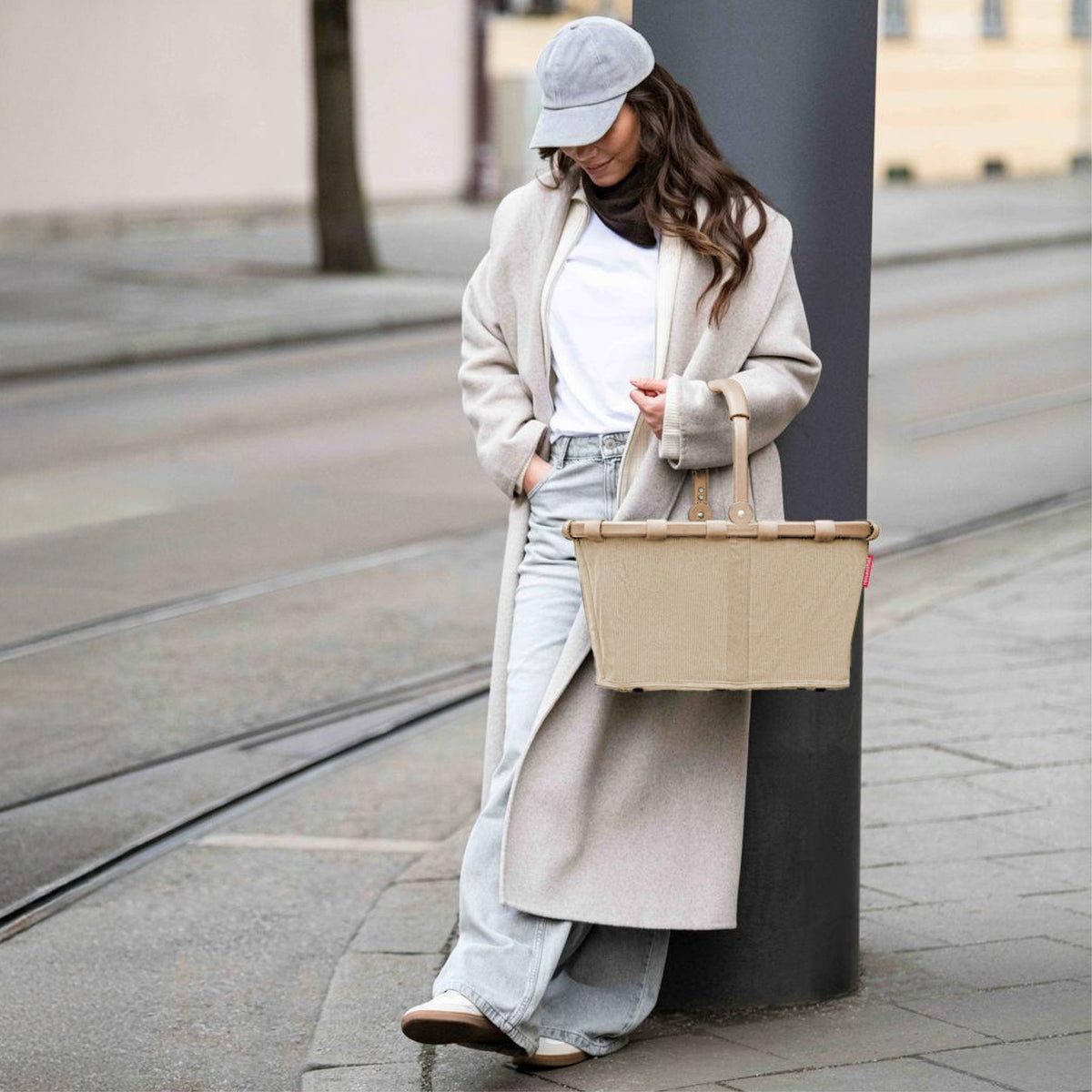 Reisenthel Carrybag Frame Cord Sand – lifestyle fotografie