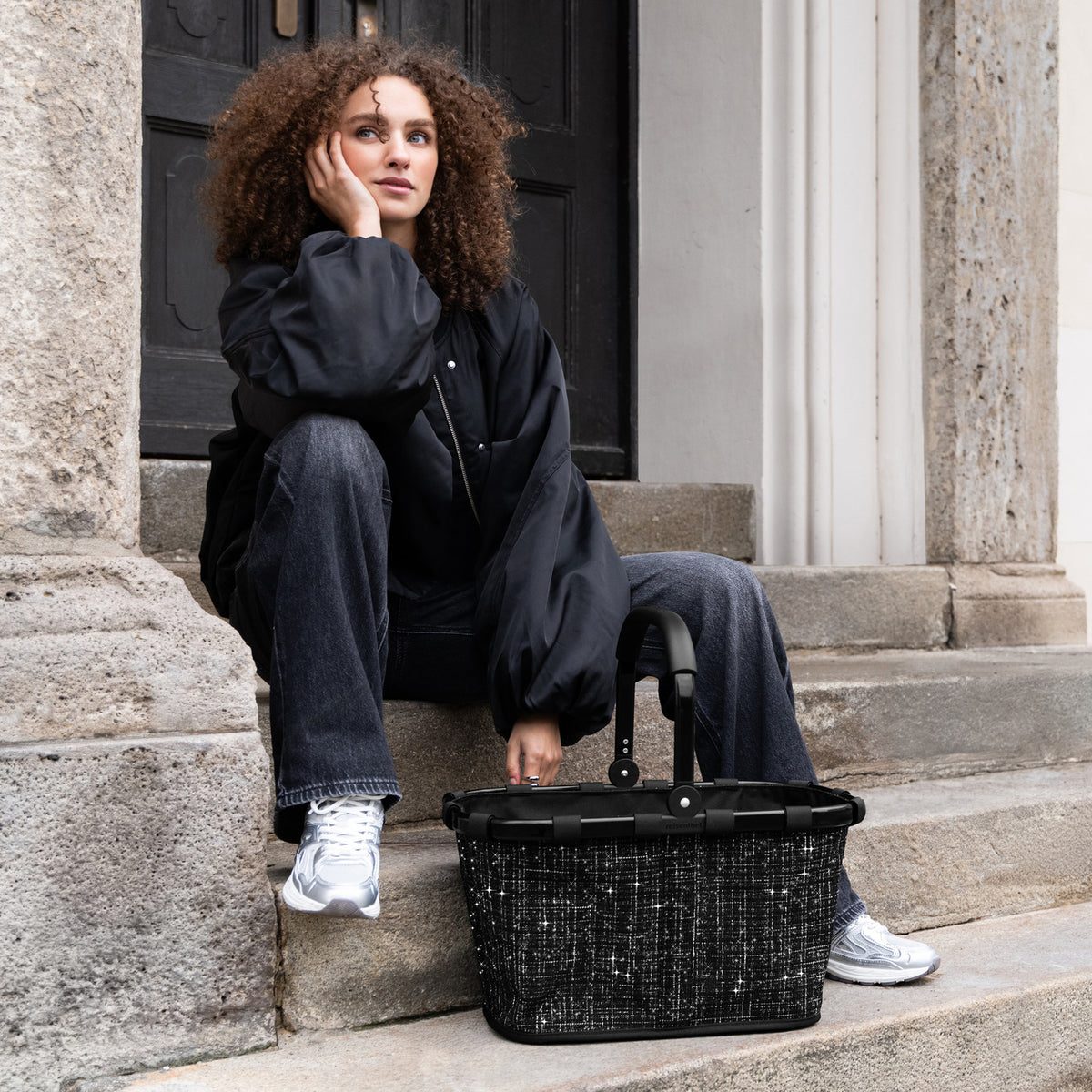 Reisenthel Carrybag Boucle Black – lifestyle fotografie