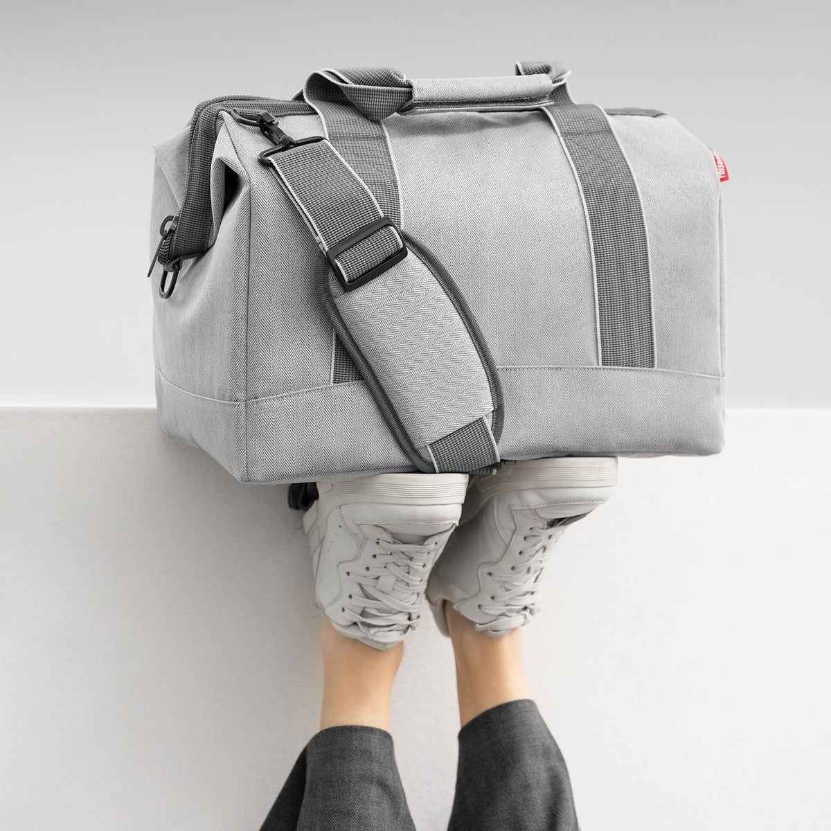 Reisenthel Allrounder M Herringbone Grey – lifestyle fotografie