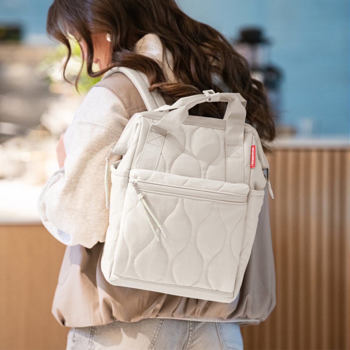Reisenthel Allrounder R Puffer Stone 15l – lifestyle fotografie