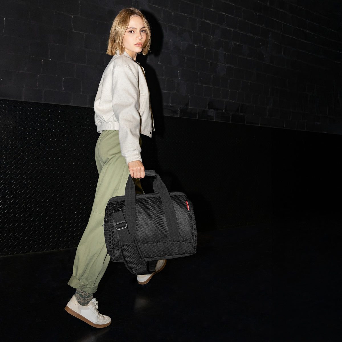 Reisenthel Allrounder M Mesh black – lifestyle fotografie