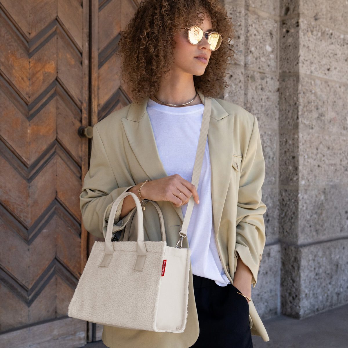 Reisenthel Daily Shopper XS Teddy Sand – lifestyle fotografie