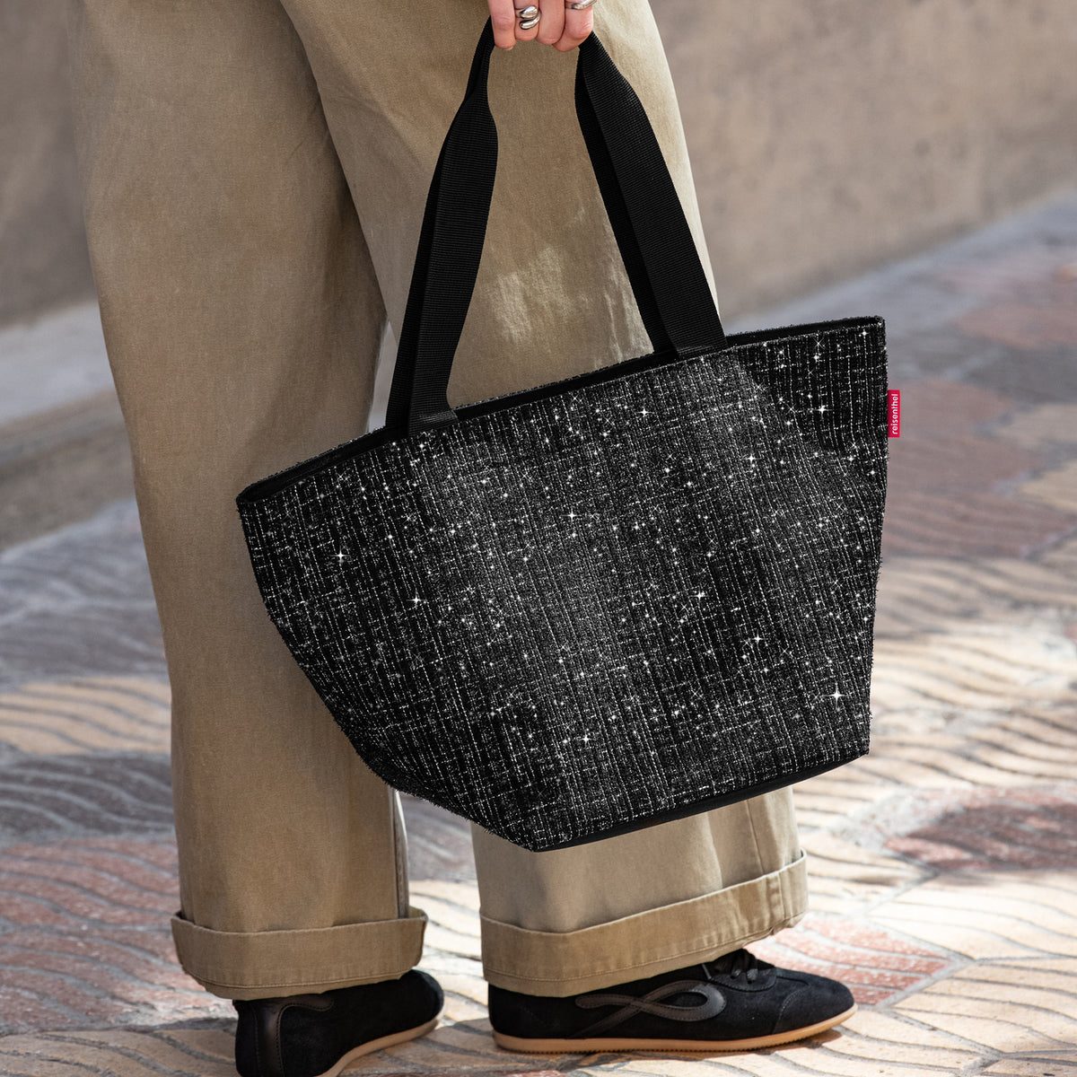 Reisenthel Shopper M Boucle Black – lifestyle fotografie