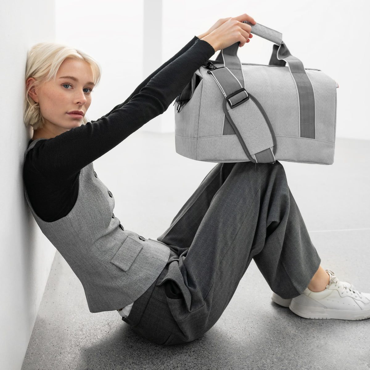 Reisenthel Allrounder M Herringbone Grey – lifestyle fotografie
