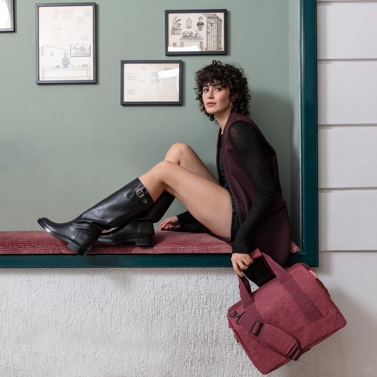 Reisenthel Allrounder M Twist maroon – lifestyle fotografie