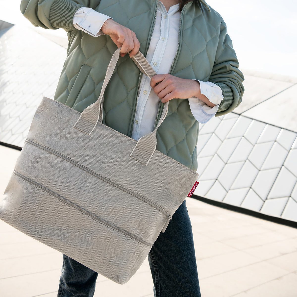 Reisenthel Shopper E1 Herringbone Sand – lifestyle fotografie