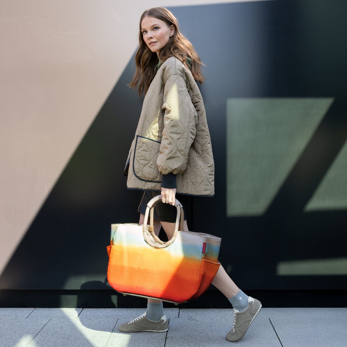 Reisenthel Loopshopper L Mesh tropical – lifestyle fotografie